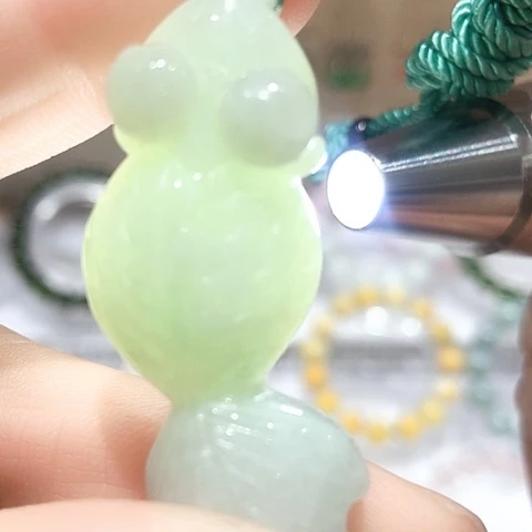 颈饰未镶嵌翡翠天然缅甸翡翠A货吊坠