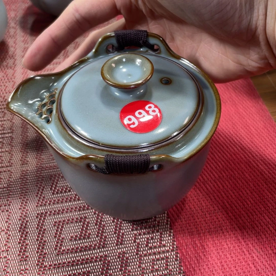 瓷片。。。。。。。。。。。。。。