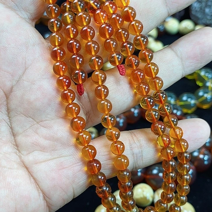 琥珀颈饰未镶嵌一