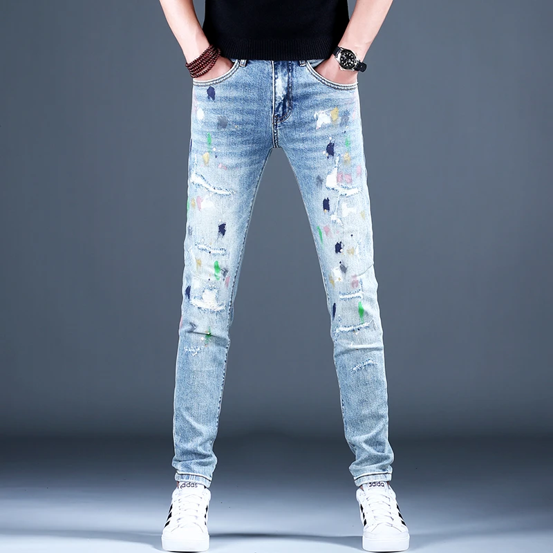 男士破洞牛仔裤男潮牌弹力时尚油漆修身小脚浅色裤子2025新款百搭