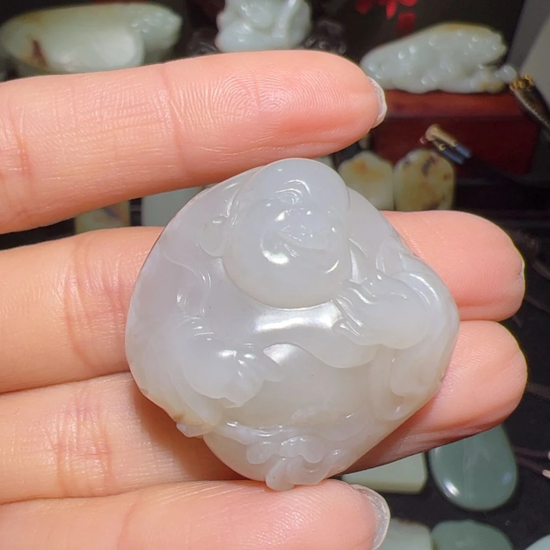 和田玉未镶嵌颈饰