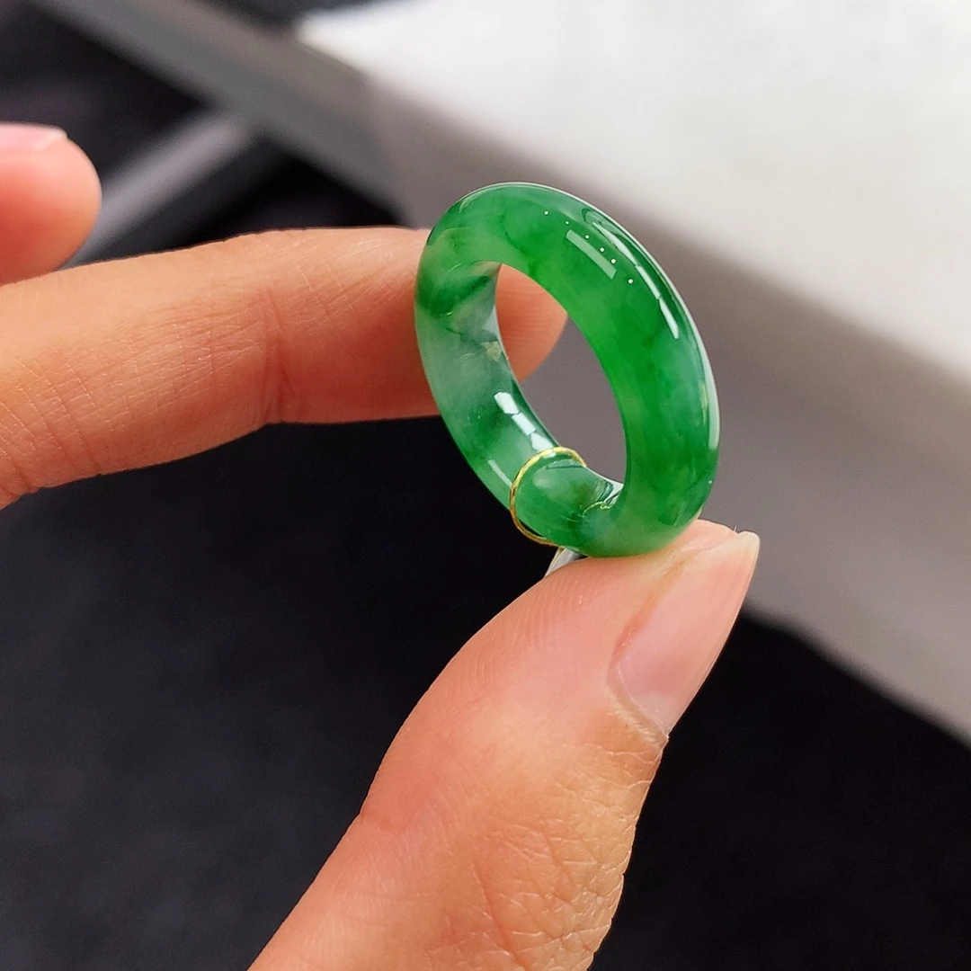 翡翠未镶嵌戒指13号