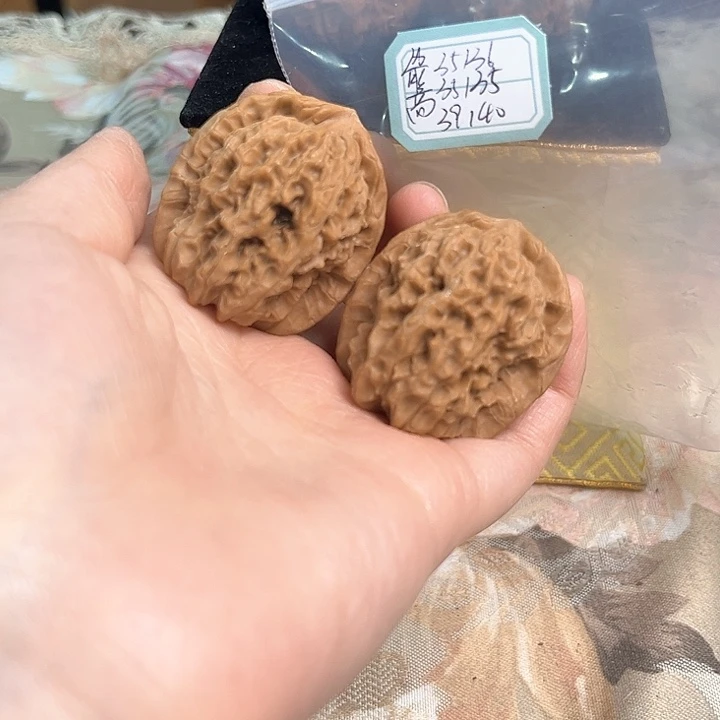 文玩核桃把件非嫁接马老四