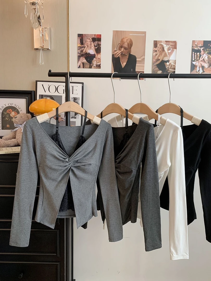 韩系心机辣妹扭结挂脖假两件设计感修身显瘦时髦百搭开叉长袖T恤