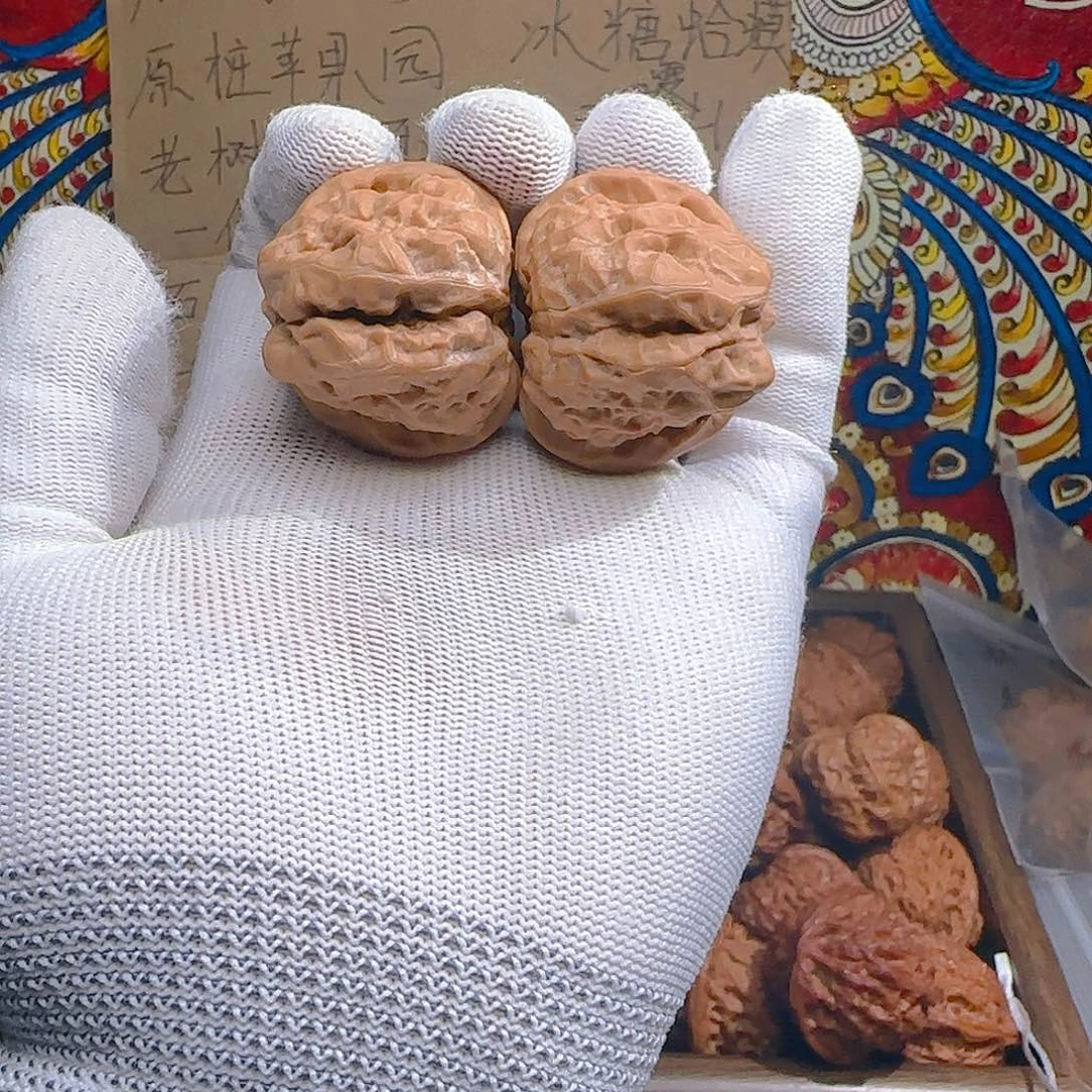 吊坠文玩核桃冰糖蛤蟆