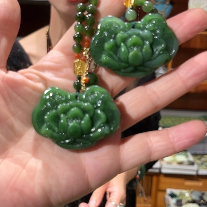 未镶嵌岫玉毛衣链