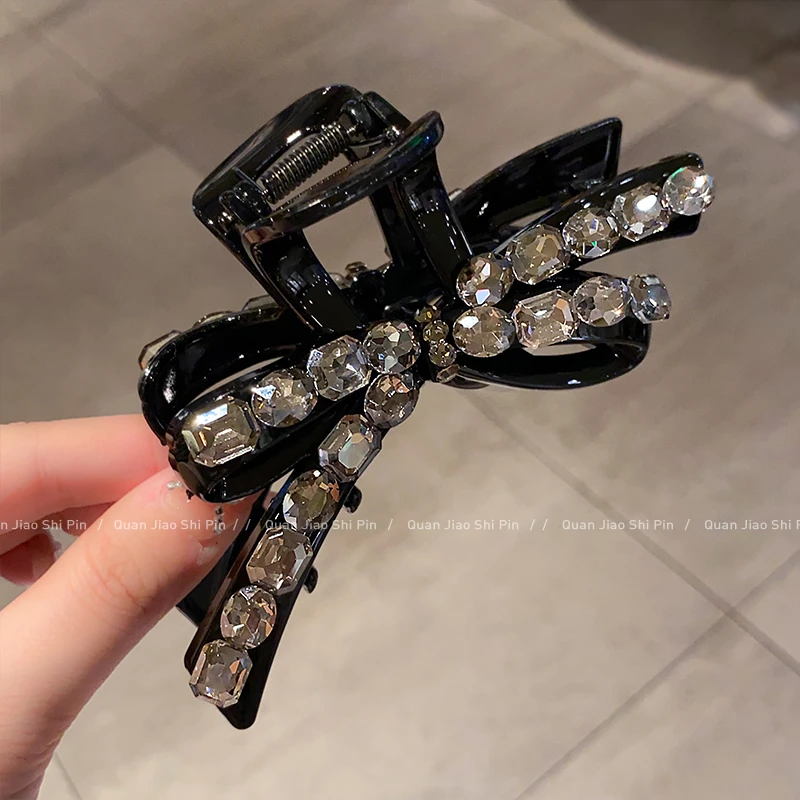 韩系东大门气质蝴蝶结镶钻鲨鱼夹后脑勺盘发抓夹满钻高级感发饰