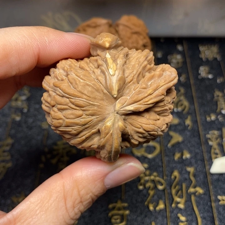 是***辰吊坠文玩核桃文玩核桃异形单只