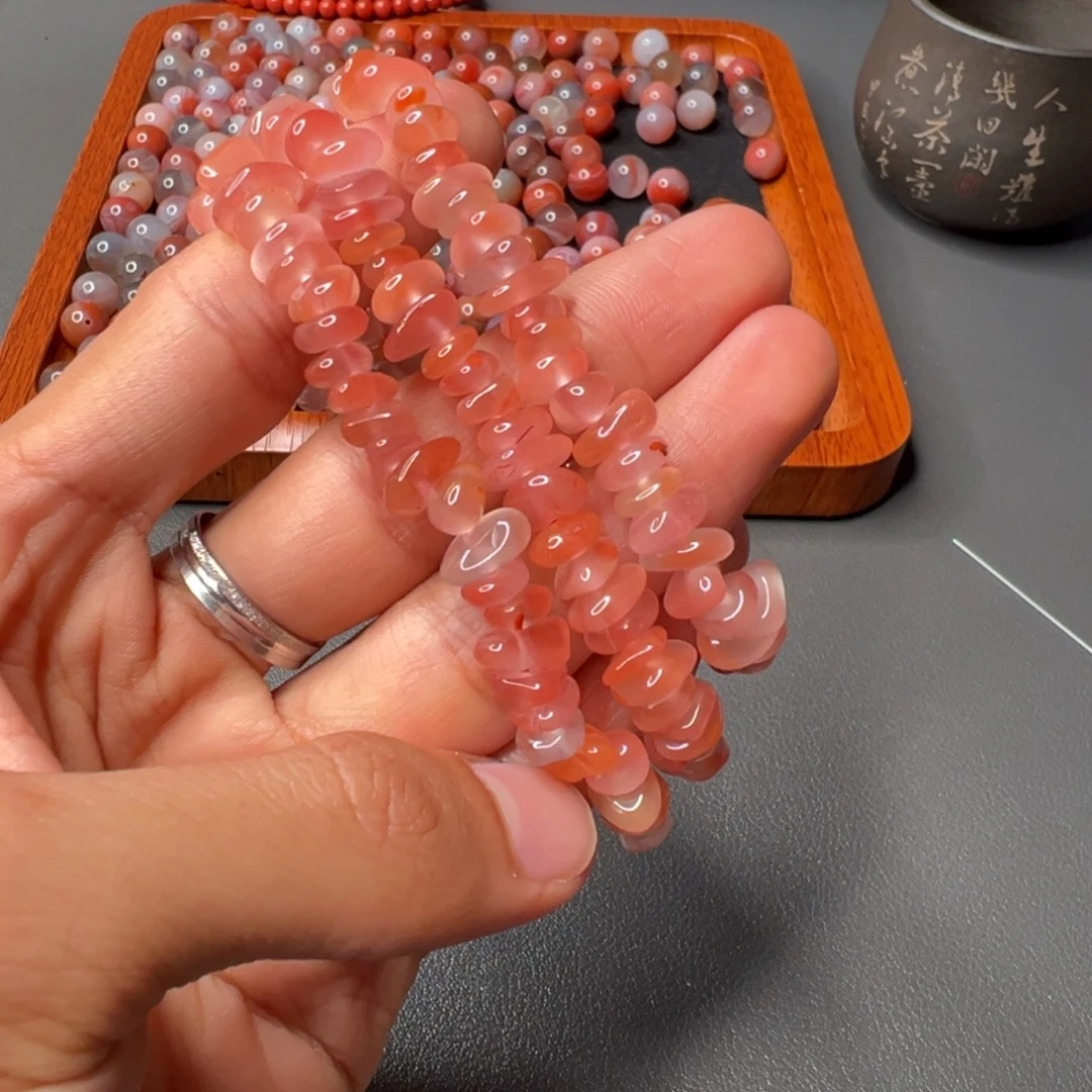 南红玛瑙未镶嵌313号南红随型单圈多样性发一