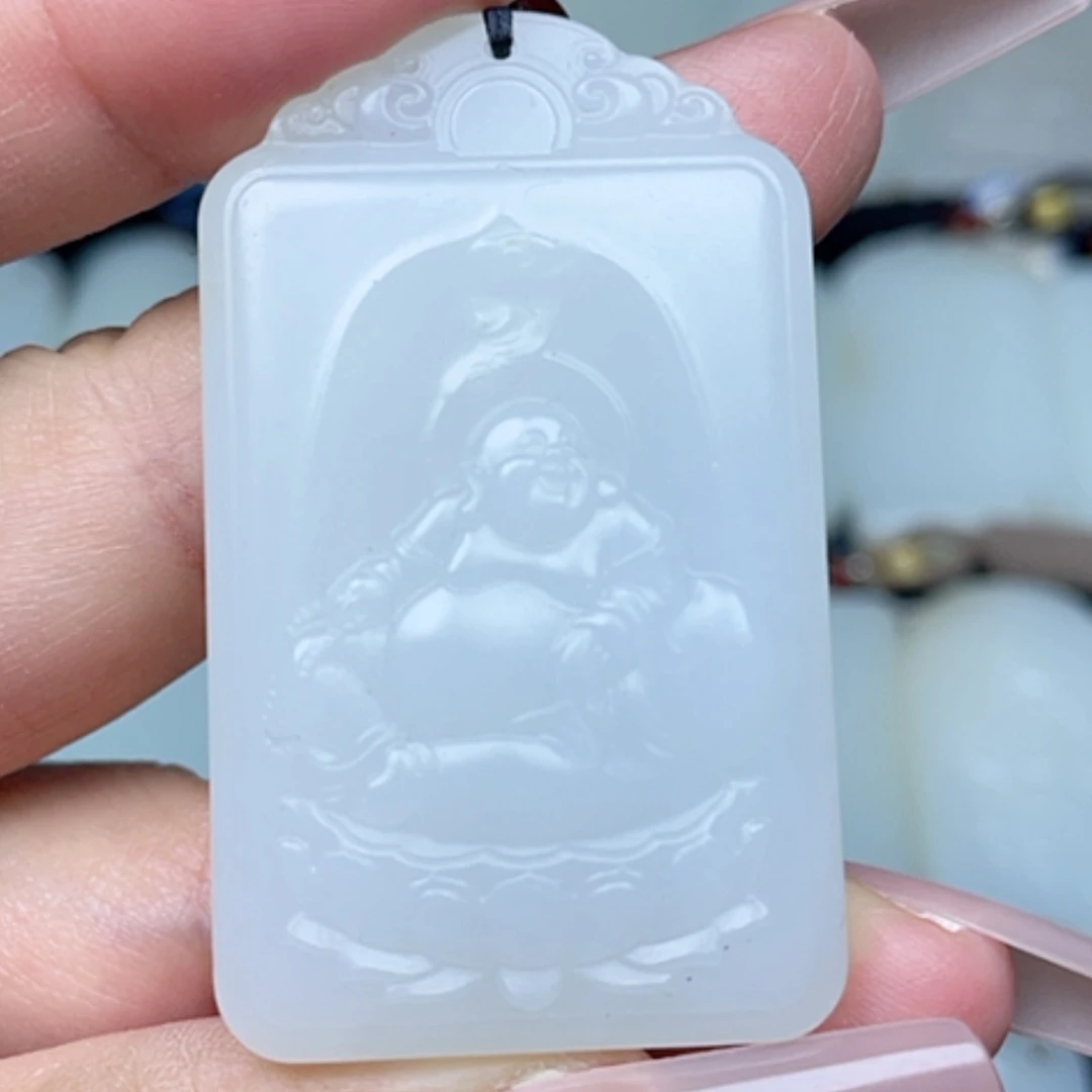 【闪购商品】颈饰未镶嵌和田玉