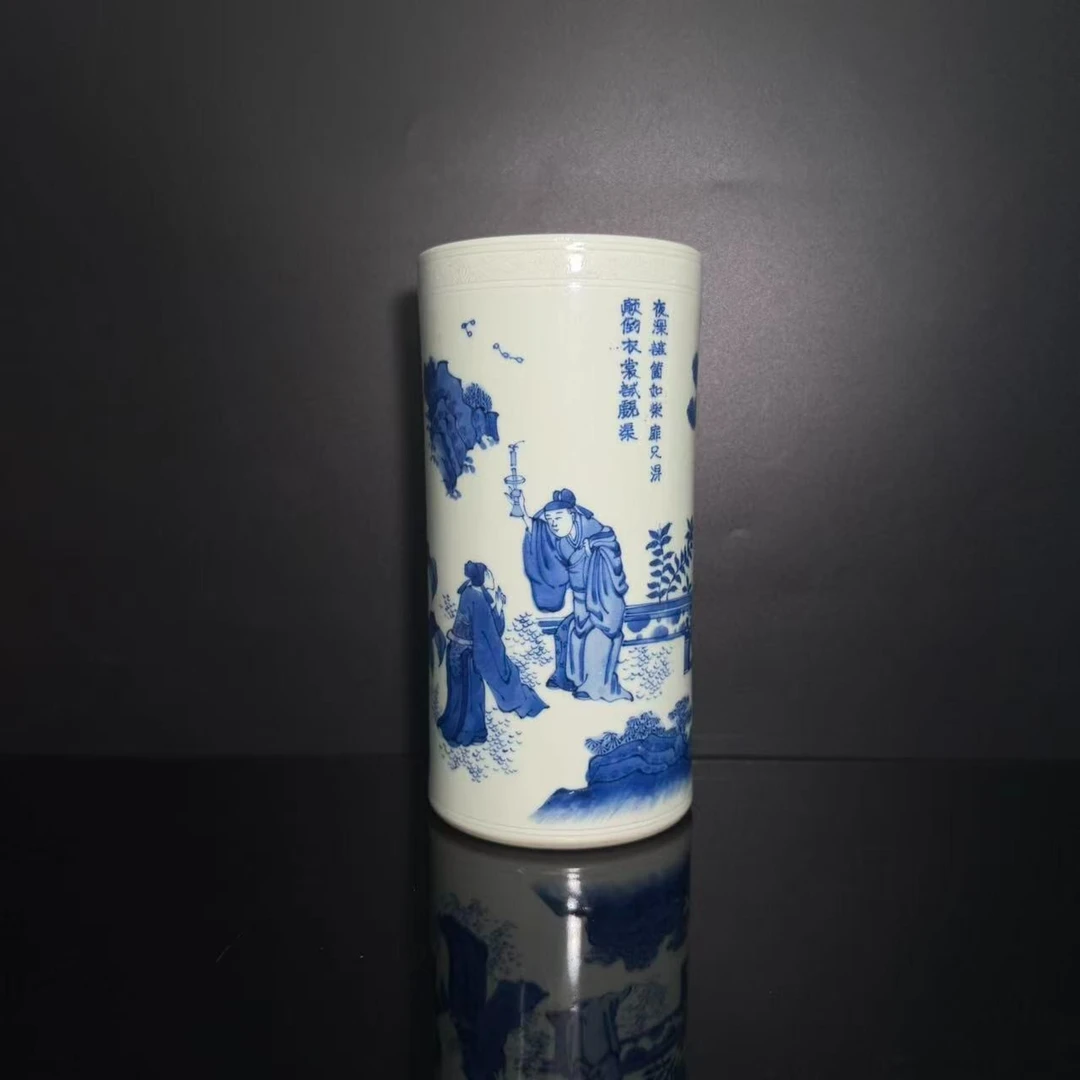 Lot8-青花笔筒清代年制款高18cm直径9cm-YC11120022001029
