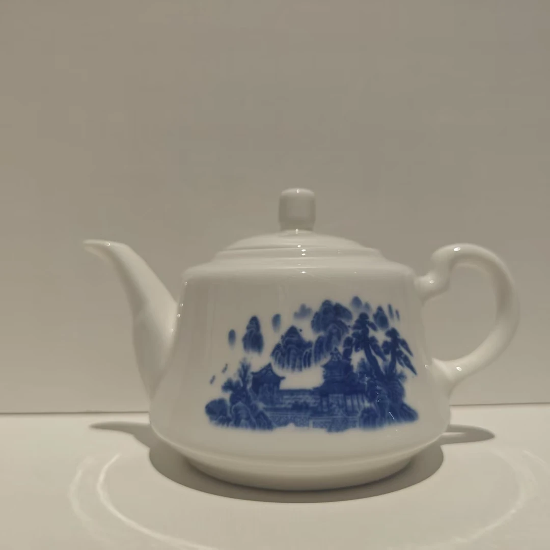 A00839/陶瓷/青花/高白/山水/茶壶
