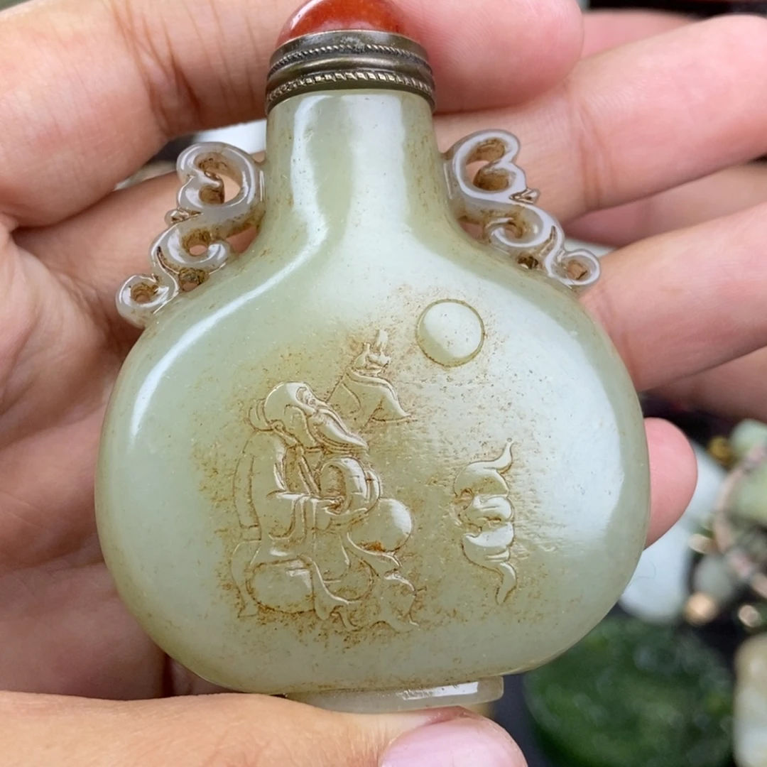 和田玉未镶嵌把件