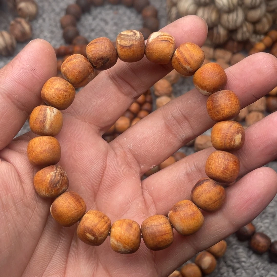 贡木贡木11.12老型夹白