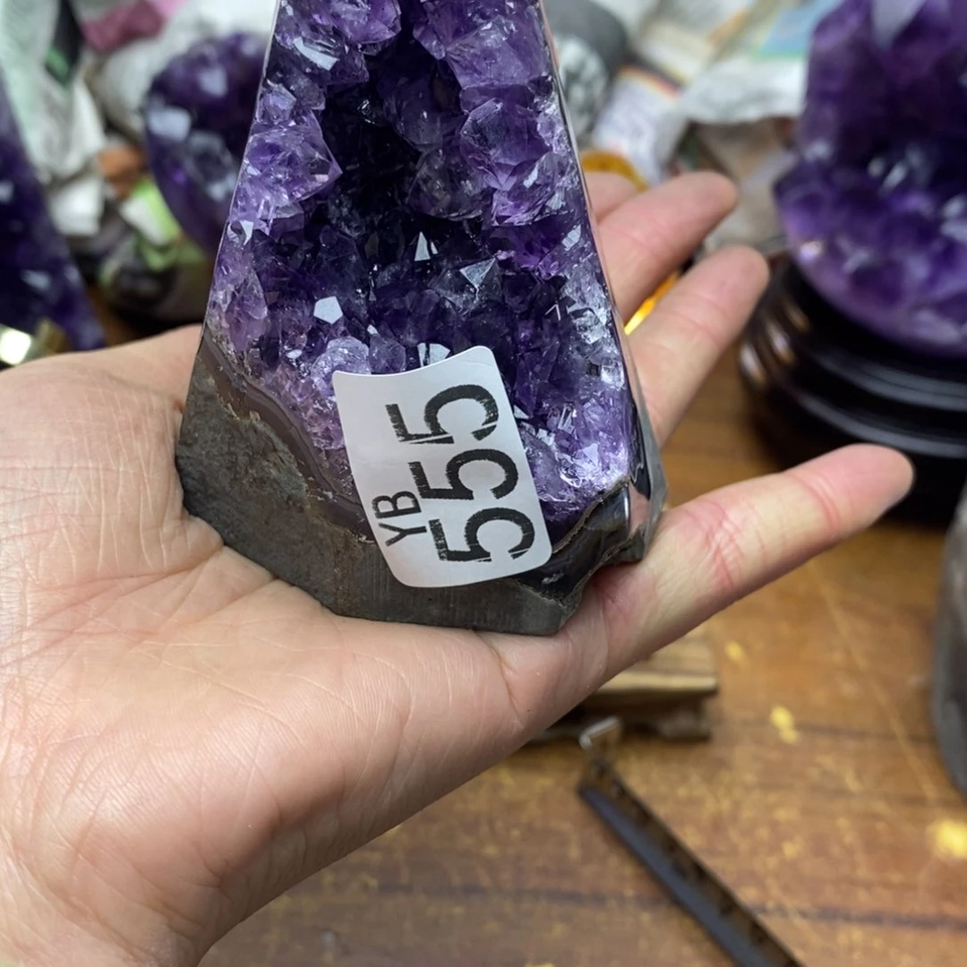 水晶大型摆件（非配饰）未镶嵌