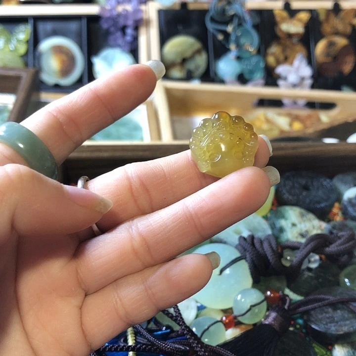 岫玉未镶嵌岫玉挂件