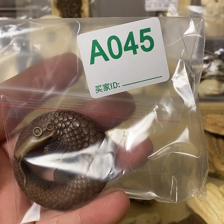 汘**?天然猛犸牙雕刻品