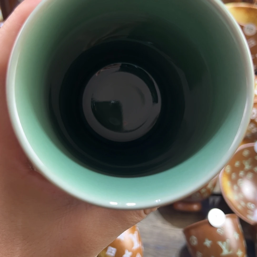 段****龙泉青瓷草木灰可乐杯