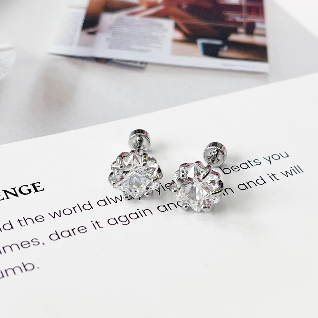 芽怼怼(高高) 螺旋耳钉 4220