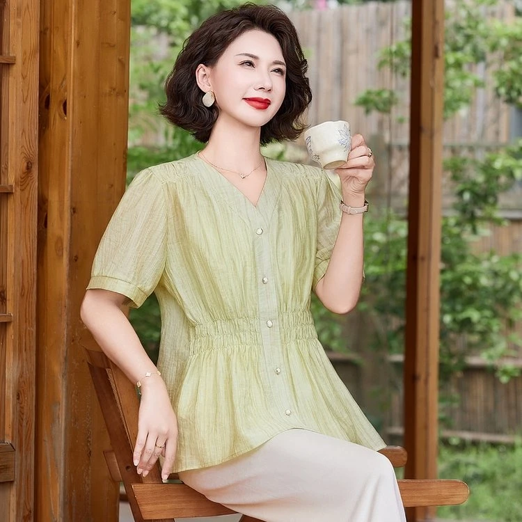洋气妈妈夏装时尚短袖衬衣V领新中式减龄中老年休闲百搭显瘦小衫