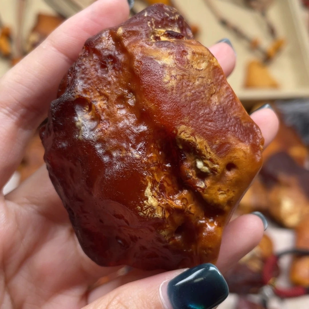 琥珀未镶嵌珠宝奇石