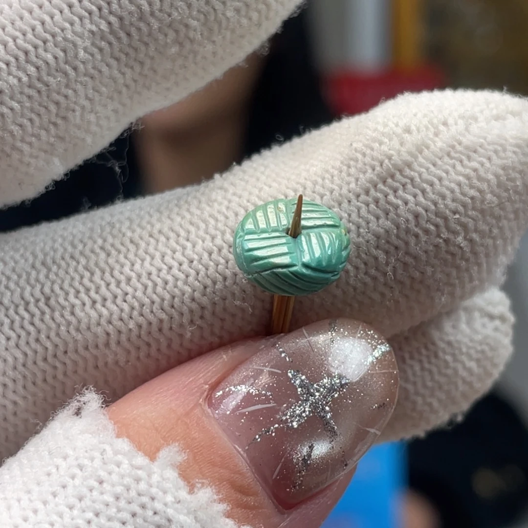 绿松石未镶嵌挂件