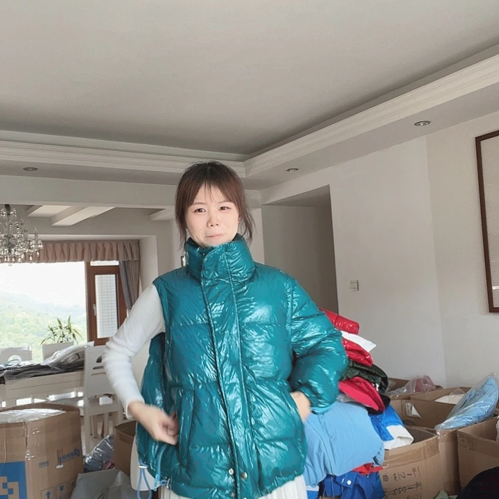 23 长袖马甲通穿 可以穿到130