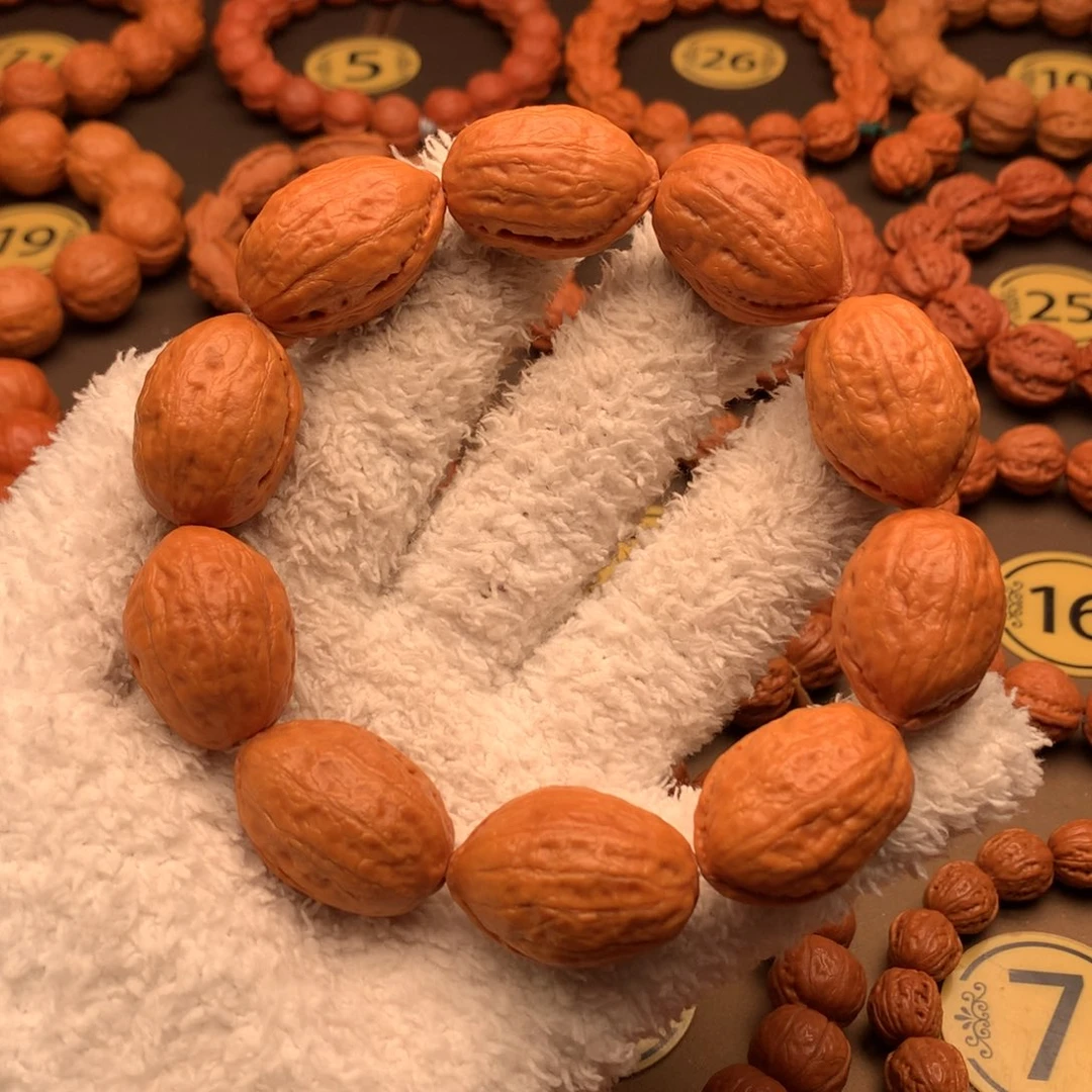 文玩核桃手串21尺寸