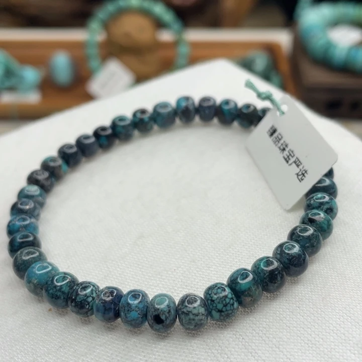 绿松石未镶嵌珠宝