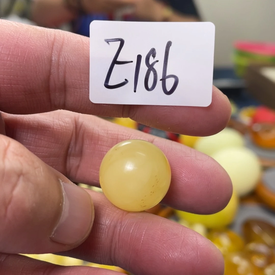 手链琥珀未镶嵌多样性发，发其中一件