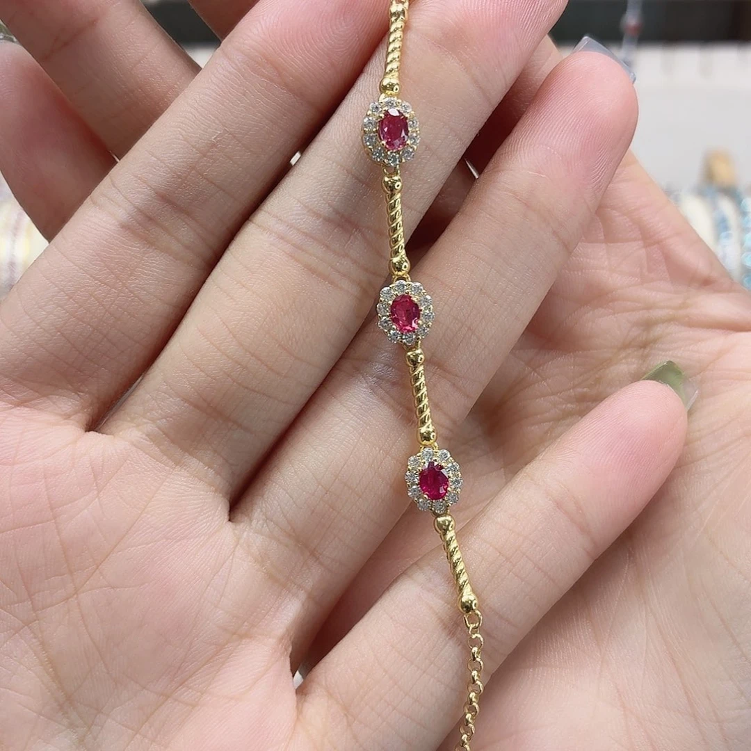 ぁ***ぁ银S925镶嵌红宝石手链