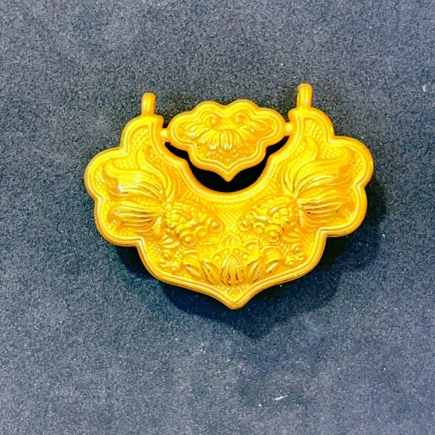 硬足金【锁包微瑕】宫廷黄金双面古法精美简约大气编绳装饰吊坠素款