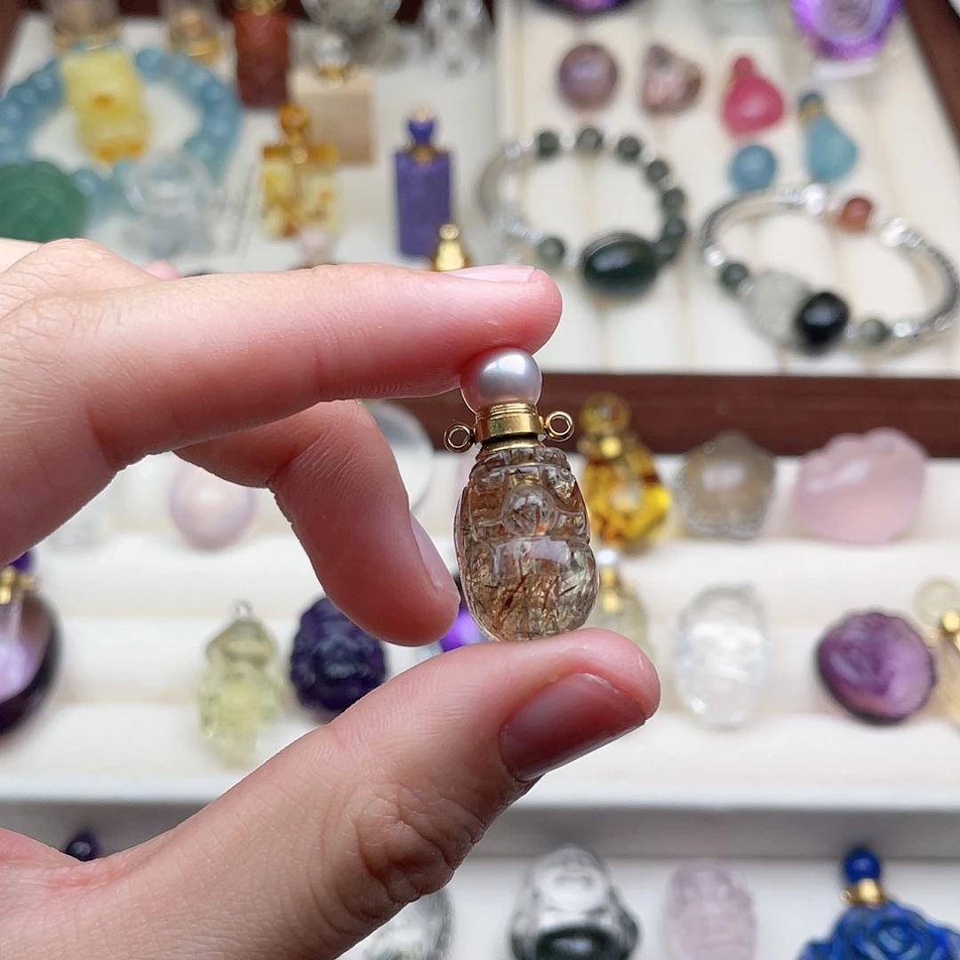 水晶颈饰未镶嵌ε****天然水晶吊坠023