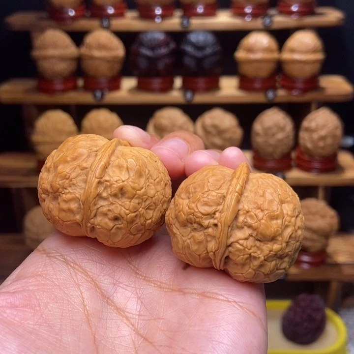 文玩核桃吊坠鲲鹏35