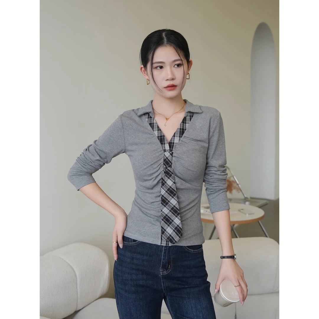 灰色假两件打底衫2025新款春秋季格子设计感长袖t恤内搭褶皱上衣