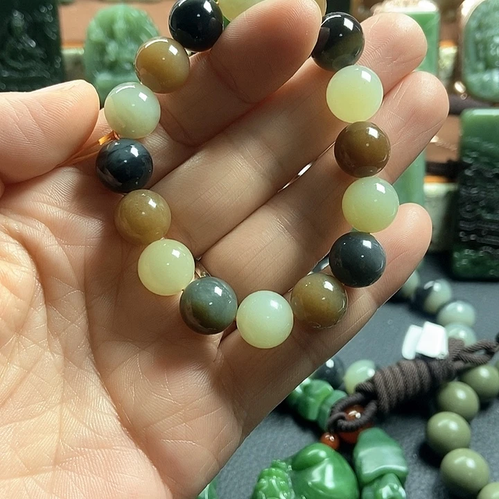 和田玉未镶嵌手链