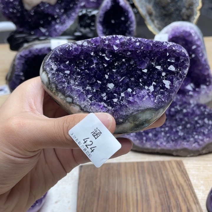 未镶嵌紫晶大型摆件（非配饰）