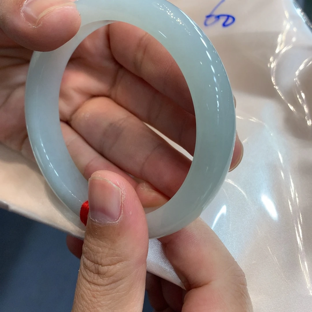 翡翠未镶嵌手镯手镯