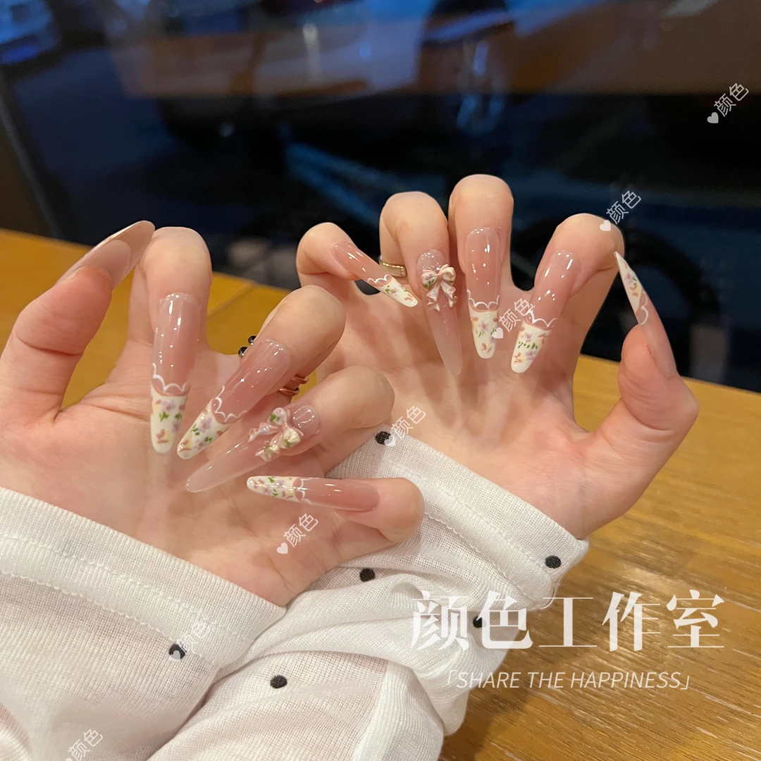 【春田花花】纯欲气质氛围感奶芙花田显白美甲质感手工穿戴甲贴片