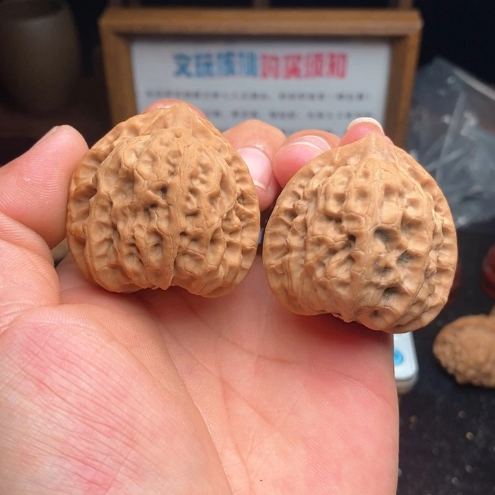 文玩核桃吊坠42佛肚