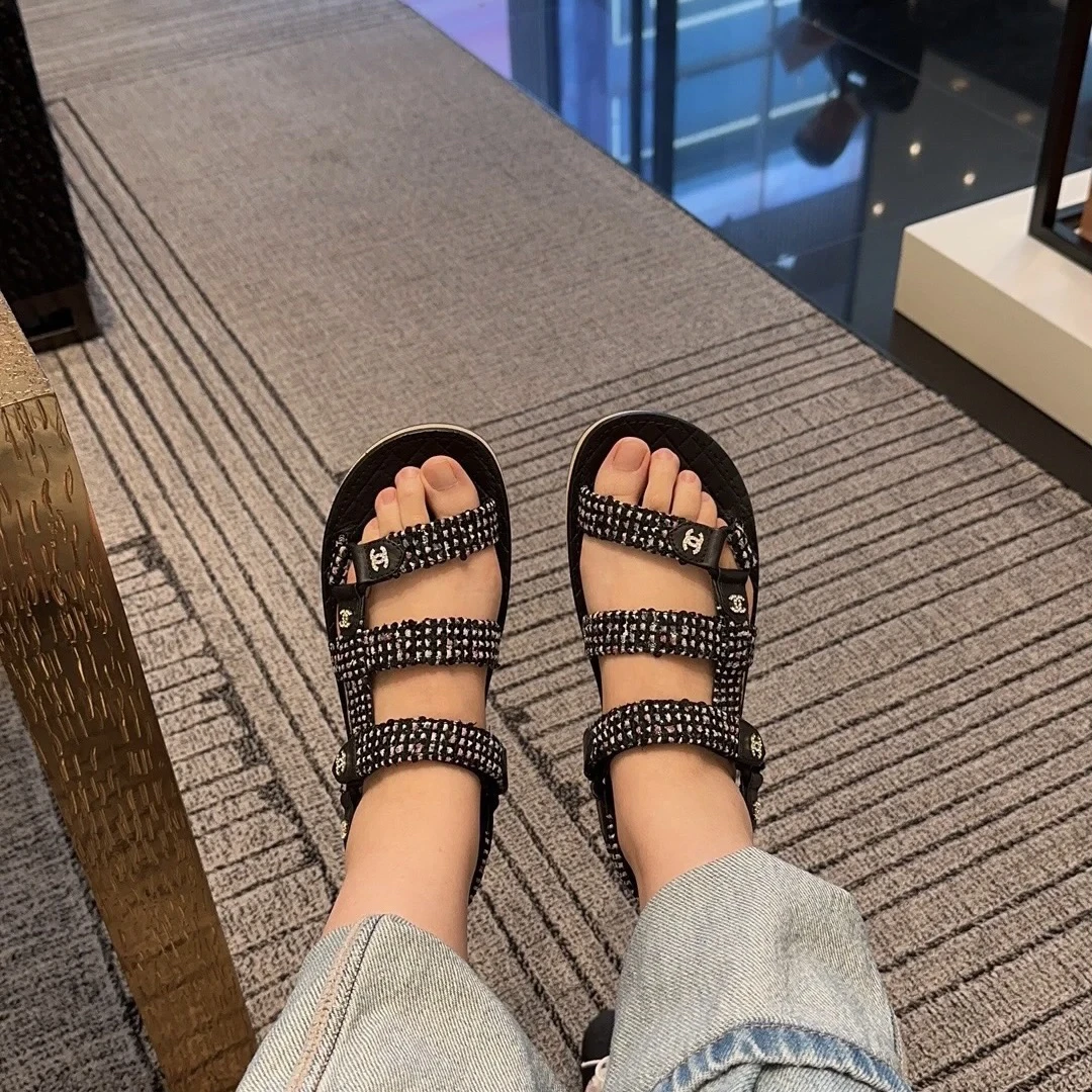 全新未使用 香奈儿 安洁利严选/XK0108451 拖鞋