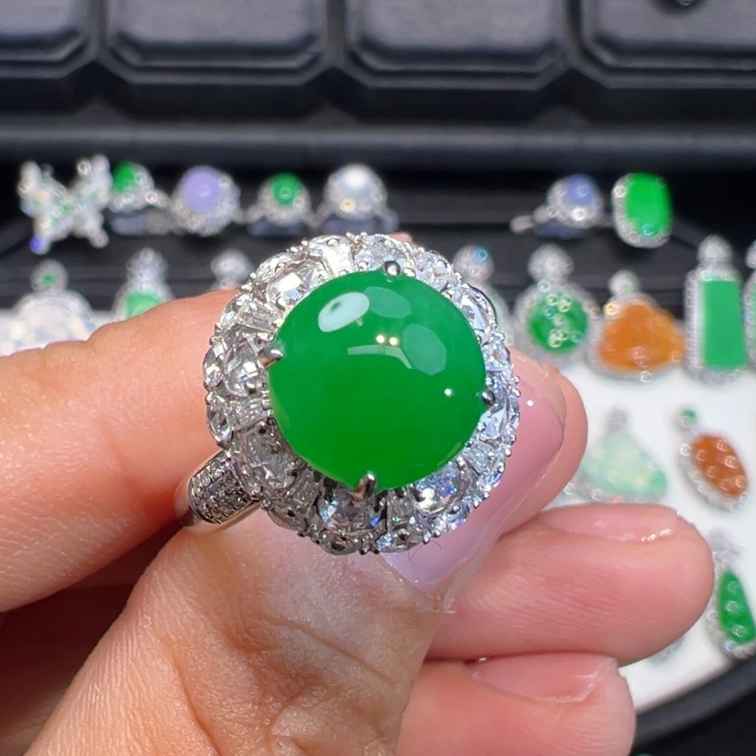 翡翠18K金镶嵌颈饰收到货48小时鉴赏期