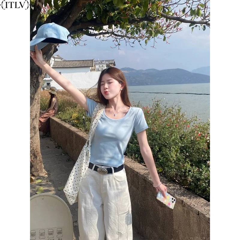 ITLV多巴胺蓝色短袖t恤女夏季新款修身百搭纯色U领正肩短款上衣