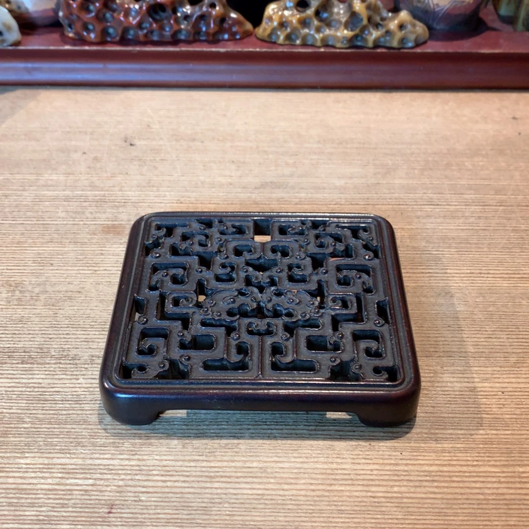 实木镂空底座哈哈