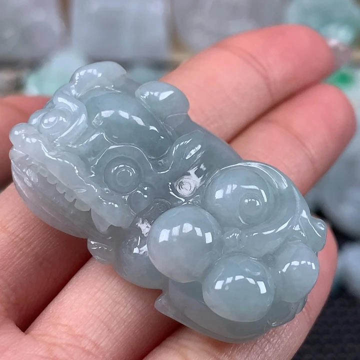 颈饰未镶嵌翡翠貔貅吊坠