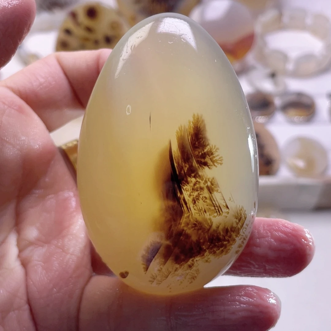 玛瑙/玉髓未镶嵌珠宝奇石