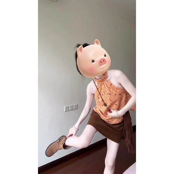 韩系新款星星印花绝美可调节下摆无袖挂脖上衣+裙子时尚套装