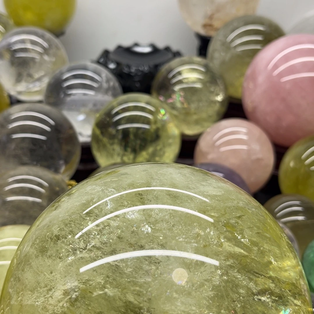 随***安水晶珠宝半成品未镶嵌