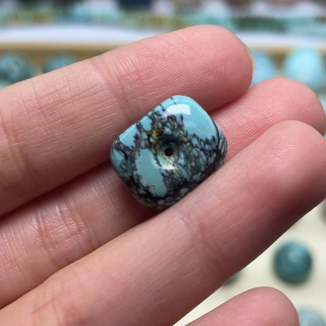 绿松石未镶嵌绿松石