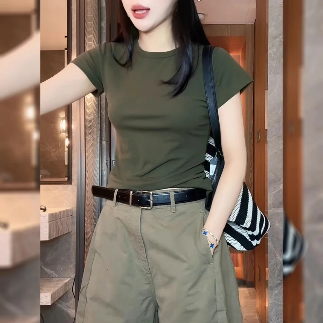 复古绿色正肩短袖t恤女夏季圆领体恤2025年新款韩系修身短款上衣